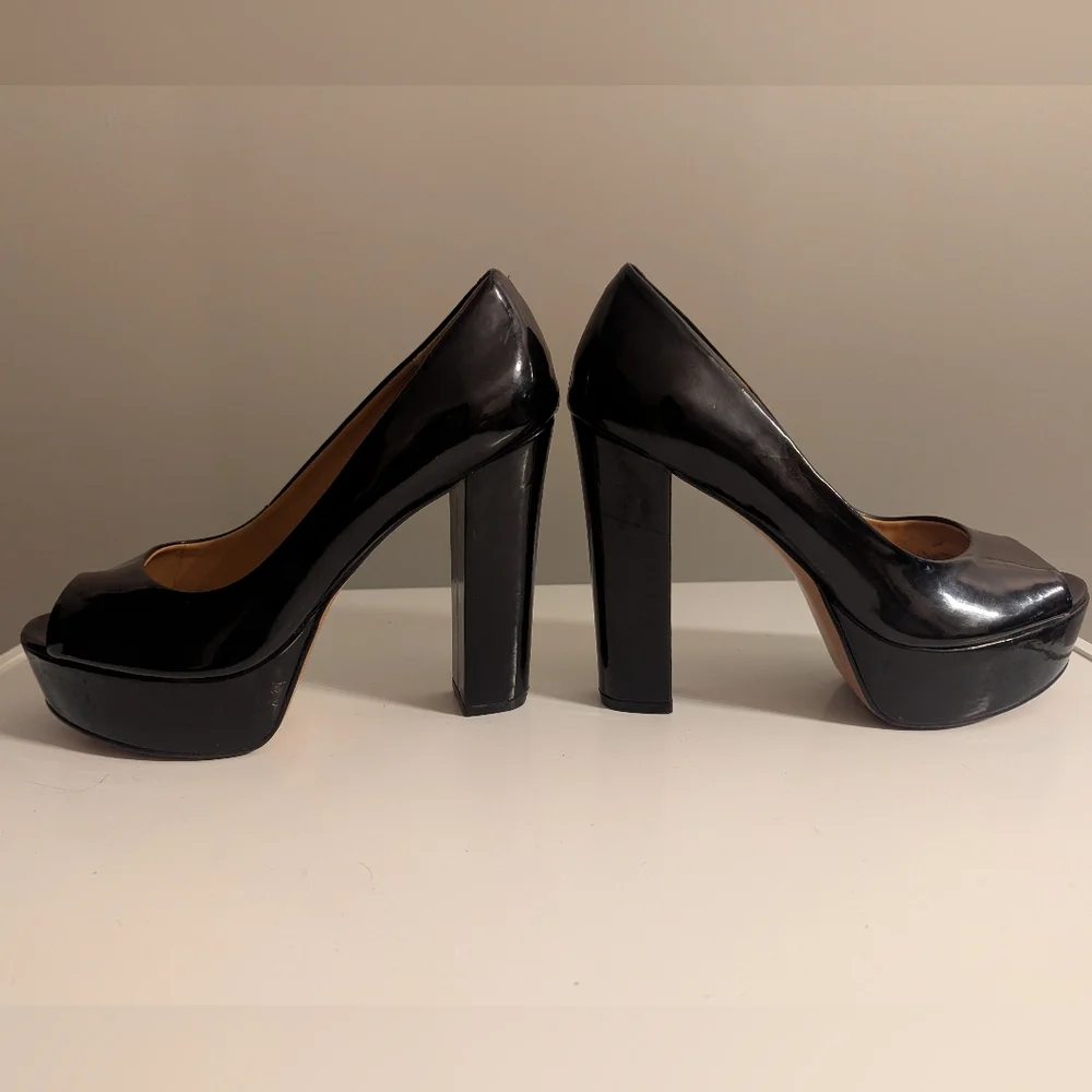 Genuine leather Patent High heel peep toe / vinyl finish shoes size 37 (US 8) - Picture 6 of 17